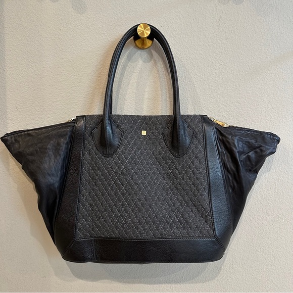 Pour La Victoire | extra large black quilted wool and leather trapeze bag tote - Picture 1 of 11